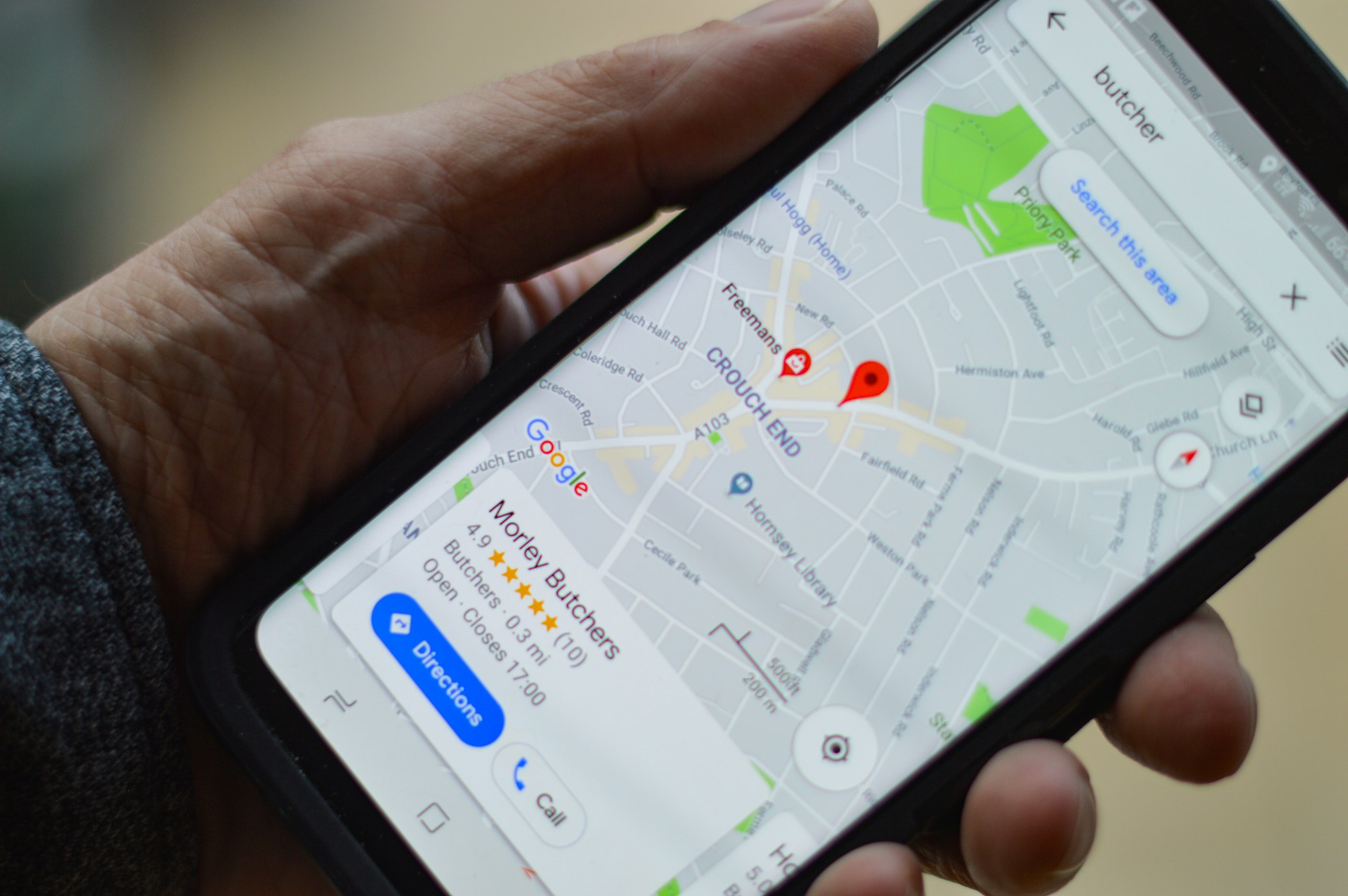 SEO para Empresas Locais: Estratégias para Ser Encontrado por Quem Está Perto